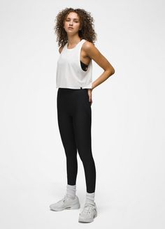 An essential cropped tank made from 100% Regenerative Organic Certified® Cotton. Athletic Fashion, Womens Activewear, Soft White, Chic Design, Crop Tank, Active Wear, Latest Trends, Wardrobe, White