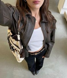 the ex vows jessica joyce georgia woodward Estilo Indie, Earthy Outfits, Leather Jacket Outfits, 가을 패션, Outfit Inspo Fall, Gilmore Girls, Fall Winter Outfits, Fashion Killa, Outfits Casuales