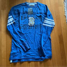 Brand New 100% Cotton Ucla T-Shirt. Measures 22” Pit To Pit And About 32” Shoulder To Hem. To Be Clear, The Shirt Is Not Vintage; The Brand Is “J. America Vintage.” Jersey Shirt, Blue Man, Blue Yellow, Mens Shirts, Man Shop, Brand New, Yellow, T Shirt, Blue