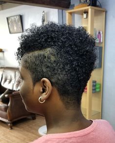 Natural Mohawk, Curly Pixie Hairstyles, Natural Curly Hair Cuts