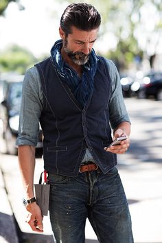 nice Old Man Fashion, Man With A Beard, The Sartorialist, Denim On Denim, Mens Fashion Rugged, Summer Denim, Outfit Jeans, Fall Outfits For Work