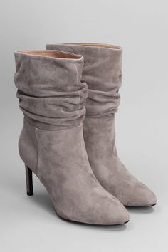 High heels Ankle boots in grey suede, pointed toe, draped, heel 90 mm, leather sole, 100% suede, Made in Spain | Bibi Lou Women's High Heels Ankle Boots in Grey Suede | FW23/24 Chic Suede Mid-calf Boots With Pointed Toe, Elegant Gray Winter Boots, Chic Gray Pointed Toe Boots, Velvet Boots, High Heel Boots Ankle, Grey Velvet, Gray Suede, Heeled Ankle Boots, Suede Shoes