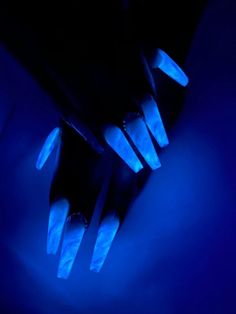 Pinterest @QueenE93_ Dark Halloween Nails, Dark Nail Art, Disney Inspired Nails, Glow In The Dark Halloween, Gel X Nails, Holloween Nails