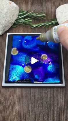 JessamaDesign on Instagram: "Have you tried mixing metal leaf, alcohol ink and polymer clay before. The results are stunning. 

Click shop to find the silkscreen and cutters on my Etsy store JessamaDesign. 

#polymerclay #polymerclaytutorial #polymerclaytutorials #polymerclayjewelry #polymerclayaustralia #claymaker #makeityourself #polymerclayartist #polymerclaycreations #jessamatutorials #polymerclayearrings #polymerclaytools #polymerclaylove #alcoholink"