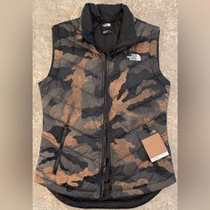 Nothing Much To Say. It Is Brand New With Tags. Expect Retail Quality. :) The North Face Gilet, North Face Gilet, Camo Vest, North Face Coat, Womens Puffer Vest, Womens Camo, Puff Jacket, College Hoodies, The North Face Jackets