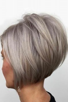 Bob Ideas, Choppy Bob Hairstyles, Short Hairstyles For Thick Hair, Inverted Bob, Bob Hairstyles For Fine Hair