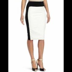 Express Pencil Skirt Size M Nwt (1) Chic White Knee-length Pencil Skirt, Elegant Stretch Pencil Skirt For Going Out, Chic White Pencil Skirt For Formal Occasions, White Knee-length Pencil Skirt For Formal Occasions, Elegant Pencil Skirt For Going Out, White Knee-length Pencil Skirt For Party, White Pencil Skirt For Office, Elegant Lined Pencil Skirt For Going Out, Chic White Mini Pencil Skirt