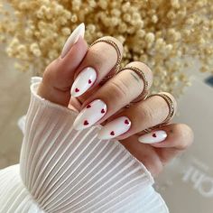 24Pcs Simple Wine Red Fake Nail with Glue Mid-length Almond Press on F – Ikeehome Nail Art Blanc, Heart Nail, Nagel Tips, Hari Valentine, Nail Type, Fake Nails With Glue, Red Nail, Girls Nails