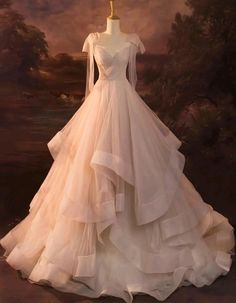 Gaun Tulle, Gaun Abad Pertengahan, डिजाइनर कपड़े, Long Ball Gown, Robes Glamour, Celebrity Gowns, Formal Evening Gown, Pink Evening Dress, Long Formal Dress