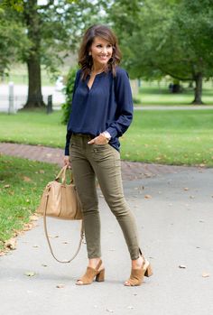 Olive Green Shirt Outfit, Olive Pants Outfit, Olive Green Pants Outfit, Green Shirt Outfits, Olive Green Outfit, Green Pants Outfit, Olive Clothing, Olive Jeans