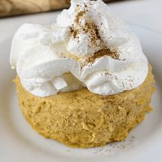 Pumpkin Pie in a Flash Keto Pumpkin Pie Cheesecake, Pumpkin Spice Seasoning, Healthy Pumpkin Cheesecake, Cream Cheese Pie Recipes, Low Carb Pumpkin Cheesecake, High Protein Cheesecake, Low Carb Pumpkin Pie, Pumpkin Cream Cheese Pie, Microwave Dessert