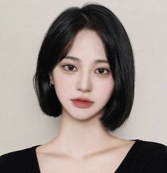 Short Hairstyle Asian Women Round Faces, Short Hairstyle Women Oval Face, Korean Short Hair For Chubby Face, Short Hair For Oval Face, Oval Face Haircuts Short, Girls Short Hairstyles, Short Hair For Chubby Faces, Chubby Face, Hairstyles Korean