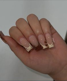 Fall Nails Designs, Cute Fall Nails, Biab Nails, Fall Nail Inspo, Brown Nails Design, Tapered Square Nails, Spring Acrylic Nails, Airbrush Nails, Diy Acrylic Nails