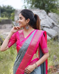 Stylish Blouse Design Unique, Blouse Design Unique, Plain Blouse Designs, Blouse Designs High Neck, Cotton Saree Blouse Designs, Blouse Ideas, Best Blouse Designs, Saree Blouse Neck Designs