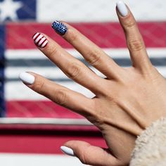 Tuyển chọn 200 mẫu nail designs 4th of july được yêu thích nhất Patriotic Nails, Fourth Of July Nails, Nails Art Ideas, 4th Of July Nails, July Decor, July Nails, Diy Nail Designs, Homecoming Nails