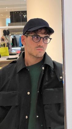 Crew Cut Haircut, Classic Glasses, Mens Casual Outfits Summer, Glasses Men, Clothing Photography, Crew Cuts, Instagram Pose, Fall Fits, Streetwear Men Outfits