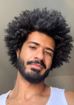 Natural Men Hairstyles, Black Man Afro Hairstyles, Curly Afro Hairstyles Men, Cabelo Black, Curly Afro Hair