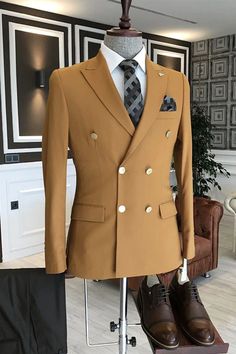 Get inspired by this Yellow Double Breasted Formal Business Bespoke Men Suits For Business. 1000+ styles available, rush delivery service within 10 days. Suit For Prom, Prince Suit, Men's Business Suits, Yellow Suit, Custom Suits, Men Suit, Prom Suits, Custom Suit, Formal Business