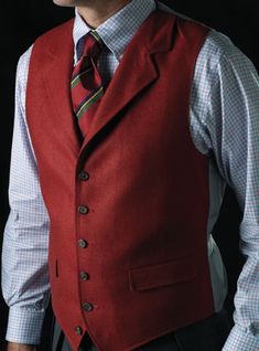 Red Flannel Waistcoat - © The Ben Silver Corporation  Red lightweight wool flannel waistcoat cut from Super 120’s flannel from Barberis in Italy. Notched collar lapel, side flap pockets, and 6 buttons (only buttons 5), in sizes 40-48 Regular. Waistcoat Men Style, Red Vest Outfit, Ben Silver, Mens Vest Fashion, Chaleco Casual, Suit Combinations, Wool Waistcoat, Mens Waistcoat, Waistcoat Men