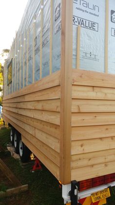 the back end of a trailer being built