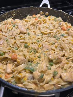 Chicken Pot Pie Pasta Noodle Chicken Pot Pie, Creamy Chicken Pot Pie Pasta Bake, Egg Noodle Chicken Recipes, Chicken Pot Pie Pasta Casserole, Egg Noodles Dishes, Campbells Chicken Pot Pie, Chicken Macaroni Recipe, Skillet Pasta Recipes, Chicken Pot Pie Pasta