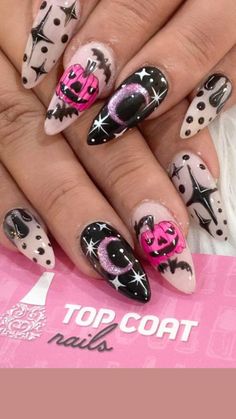 Short Acrylic Nails 2023, Pretty Acrylic Nails Coffin Short, Coffin Short Acrylic Nails, Acrylic Nails Pretty, Hallowen Party, Halloween Nails Easy, Witches Halloween