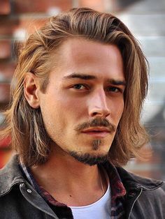 21 Ideas Explore Medium Men's Haircut Layers: Trendy Styles and Ideas for Every Hair Type Mens Layered Haircut Long, Men's Long Hairstyles Straight, Shoulder Length Hair Men, Long Hairstyle Men, Long Haircuts For Men, Medium Length Haircut With Layers, Haircut Layers, Long Sleek Hair, Man Bun Hairstyles