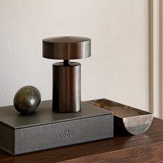 an object is sitting on top of a table