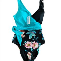 New With Tags ..Ladjustable Strap, Backless, Built-In Bra, Lightweight, Lined, Padded 80% Nylon,20% Spandex.. Large Top Seller.. Same Or Next Day Shipping Posh Ambassador Low Cut Swimsuit, Black Floral Tie, Cheeky One Piece Swimsuit, Swimsuit Wrap, Black And White Swimsuit, Wrap Swimsuit, Cupshe Swimsuits, Orange Swimsuit, Floral One Piece Swimsuit