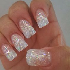 Nails Dipping Powder, Clear Glitter Nails, Unicorn Nails Designs, Short Nail Art, Home Nail Art, Mermaid Nails, Short Nail, Nail Salons, Nail Designs Glitter