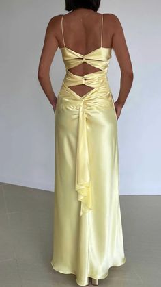 Dress Rental NZ - Dress Hire NZ Halter Long Dress, Prom Dresses Yellow, Quoi Porter, Prom Dress Stores, Lemon Dress, Formal Party Dress