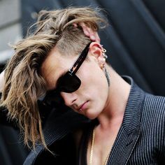 Men's Punk Hairstyles Man With Long Hair, Hairstyles Inspiration, Trending Hair, Men's Long Hairstyles, Top Hairstyles, Punk Hair