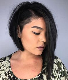 Long Bob Shaved Side, One Side Shaved Hairstyles Long, Asymmetrical Bob With Shaved Side, One Side Bob Haircut, Asymmetrical Long Bob, Long Asymmetrical Hairstyles, Long Asymmetrical Haircut, Asymmetrical Hair, Stacked Hairstyles