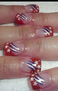 Fun Summer French Tip Nails, Patriotic Nails Design Memorial Day, 4th Of July Gel Nails White, Beginner 4th Of July Nails, Fourth Of July Nails Blooming Gel, 4th Place F July Nails, Firework Nail Art