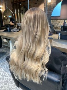 Beige Blonde Hair, Perfect Blonde Hair, Rambut Brunette, Blonde Hair Extensions, Dyed Blonde Hair, Light Blonde Hair, Balayage Blonde