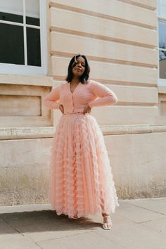 Floral Maxi Skirts, Fancy Maxi Dress, Ankle Skirt, Sequin Skirts, Effortlessly Chic Outfits, Getting Dressed, Church Outfits, Modest Fashion Outfits, Cropped Cardigan