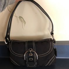 Dimensions Are L:9 1/2 Inc. W: 2 Inc. H: 6 Inc. With Straps 13 1/2 Inc. I Originally Paid $358, But Asking For $250. Coach Black Bag, Vintage Brown Leather Bag, Vintage Coach Bags, Bags Coach, Brown Leather Bag, Coach Shoulder Bag, Tote Bag Purse, Purple Leather, Coach Purse