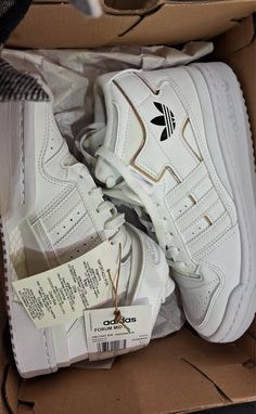 Adidas y2k Shoes Aesthetic White, Adidas Shoes Aesthetic, Shoe Hacks, Garden Sanctuary, Shoes Aesthetic, Garden Hacks, Aesthetic White