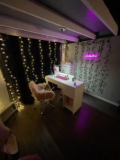 #nailroomdecor #nailroom#nails #ideas #roomdecorideas One Person Nail Salon Ideas, Nail Tech Suite Decor, Basement Nail Room, Nail Desk In Bedroom, Braiding Station At Home, Nail Tech Set Up In Bedroom, Nail Room Ideas Home Small Luxury, Nail Room In Bedroom