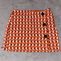 Bershka 60s Style Pink And Orange Pattern Mini Skirt With Black Buttons. Top Button Can Unclasp. New With Tags, Never Worn. Length Is 13.7 Inches. Can Fit Both Xs And S. Pairs Great With A Sweat And Boots! 60s Patterns, Pattern Mini Skirt, 60’s Style, 60s Style, Orange Pattern, Style Pink, 60s Fashion, Black Button, Nom Nom