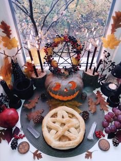 Wicca Holidays, Witchcraft Altar, Wiccan Crafts, Pagan Crafts, Samhain Halloween