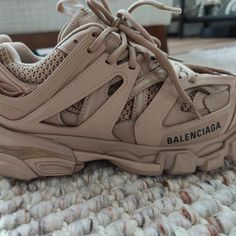 Balenciaga Track Sneaker Size 44 - Pre-Owned Eur Size 44 Balenciaga Track Sneaker, Shoes Balenciaga, Balenciaga Track, Balenciaga Shoes, Balenciaga, Athletic Shoes, Men's Shoes, Track, Sneakers