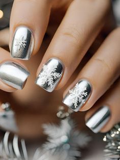 Silver Nail Designs Short, Christmas Nail Designs Silver, Silver Christmas Nail Designs, Nail Designs Silver, Holiday Gel Nails, Silver Christmas Nails, Lace Nail Design, You Nails, Neat Nails