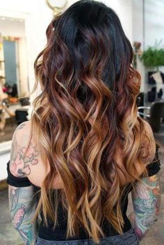 Brown Ombre Hair, Balayage Blonde, Brown Hair Balayage, Hair Color Ideas For Brunettes, Penteado Cabelo Curto, Brown Blonde Hair, Ombre Hair Color, Brown Hair With Highlights