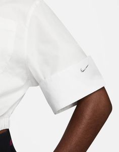 Top by Nike Love at first scroll Spread collar Zip fastening Chest pocket Logo embroidery Elastic hem Regular fit Cropped Collared Shirt, Pocket Logo, Love At First, Collared Shirt, Logo Embroidery, New Nike, White Shop, White Style, Embroidery Logo