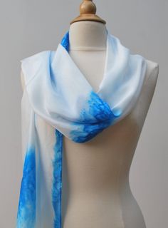 White Hand Painted Silk Scarf Gift, Artistic Hand Painted White Scarves, Artistic Hand Painted White Scarf, Artistic Hand-painted White Scarf, Artistic White Silk Scarves, Artistic White Silk Scarf For Summer, White Silk Background, Silk Background, Valentine Days