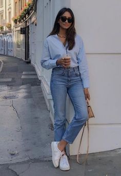 Casual Chic Outfits, Look Adidas, Fashion Tips For Men, Outfit Primavera, Elegante Casual, Casual Chic Outfit, Looks Chic, 가을 패션, Style Mistakes