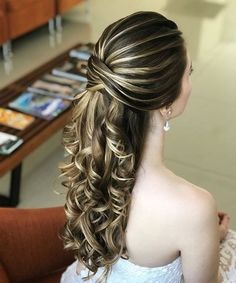 Classy Hairstyles, Curly Wedding Hair, Pinterest Hair, Hoco Hair, Long Curly