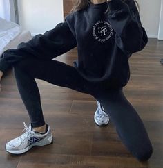 Neue Outfits, Fitness Inspiration Body, Cooler Look, Morning Yoga, Workout Outfit, Body Inspiration, Mode Inspo, Sporty Outfits