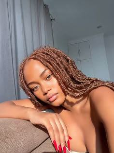 Faux Locs Hairstyles Brown, Brown Braids Aesthetic, Chocolate Brown Soft Locs, Honey Brown Box Braids On Light Skin, Honey Brown Butterfly Locs, Honey Brown Faux Locs, Dark Brown Soft Locs, Coffee Brown Braids